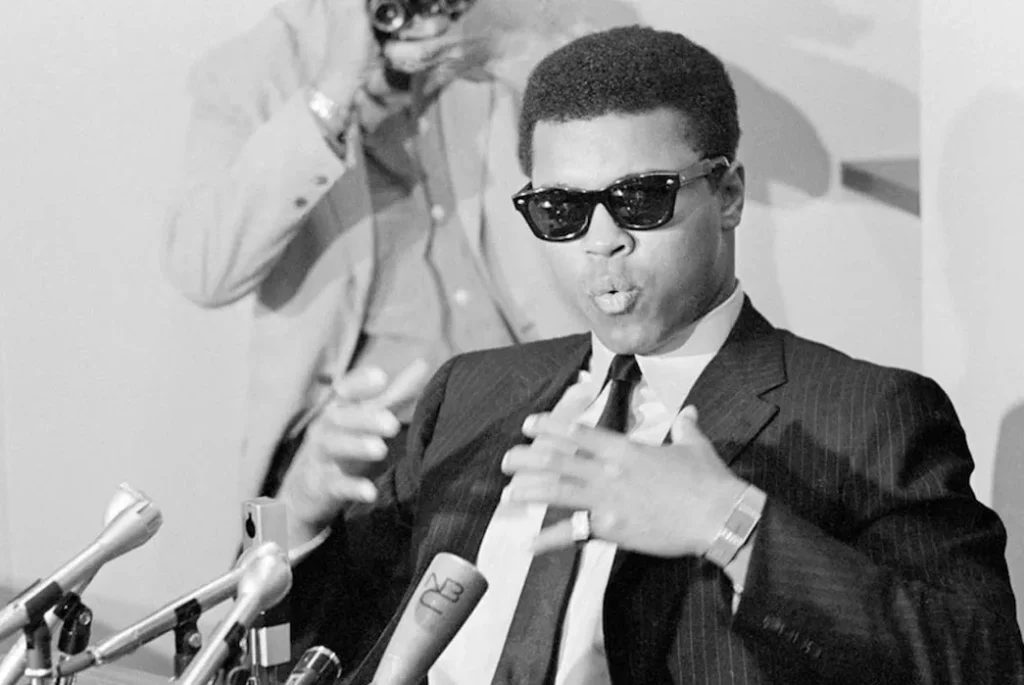 Muhammed-Ali-Wayfarer